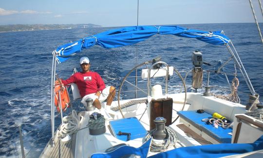 Excursion en voilier de 2 jours et 1 nuit à Thassos avec le voilier classique Dufour 45