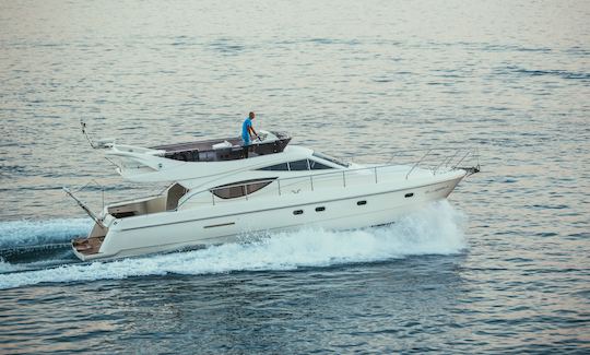 FERRETTI 460 FLY, Podstrana, Croatia