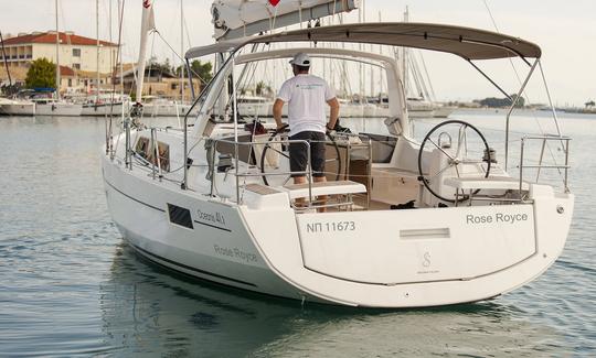 Voilier Beneteau Oceanis 41.1 agile et élégant