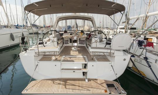 Alquiler del velero Beneteau Oceanis 41.1 «King Crimson» en Lefkada, Grecia