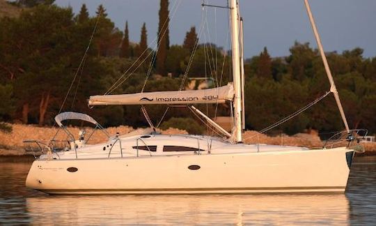 "Ema" Elan 384 Impression Sailing Yacht Charter in Kaštel Gomilica, Croatia