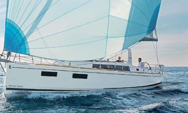 “Anima Maris” Beneteau Oceanis 38.1 Sailing Yacht in Kastel Gomilica