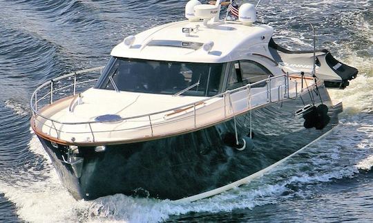 Luxury Italian Yacht Austin Parker 45' for Your Dream Getaway!!