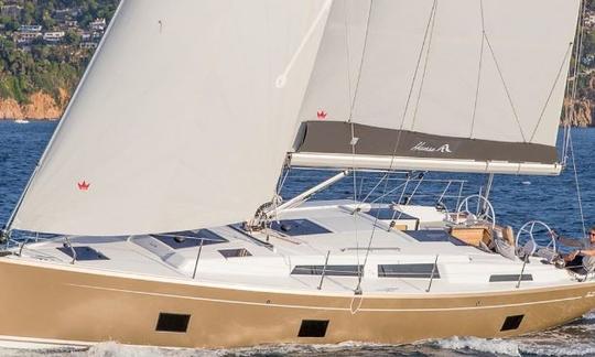 Charter the Hanse 418 Sailing Yacht in Porto Santo, Portugal