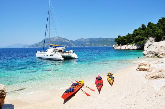 3 Nights Charter in Dubrovnik aboard the 46ft Nautitech Catamaran