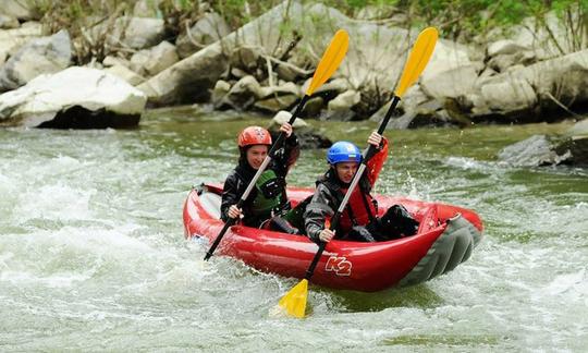 Excursions amusantes en kayak à Sofia, en Bulgarie, avec votre famille !