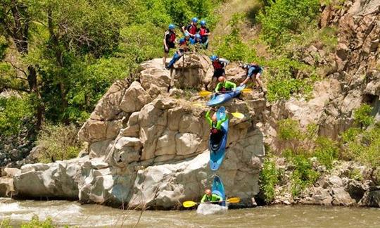 Excursions amusantes en kayak à Sofia, en Bulgarie, avec votre famille !