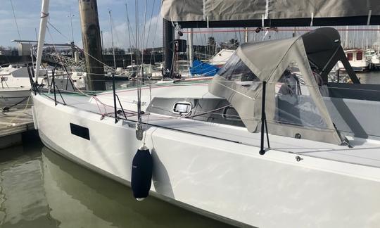 Alquiler del velero «Ma 'Auva» Pogo 30 en La Rochelle, Francia