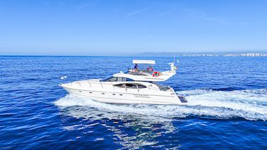 52´Azimut Luxury Yacht for up to 15 guests