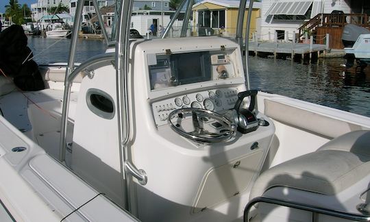 Boston Whaler 27' Center Console for Rent in Key Largo