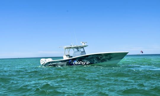 ¡Consola central Yellowfin de 36 pies en Destin, Florida!