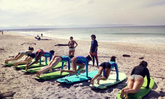 Aula de surfe em San Francisco, México