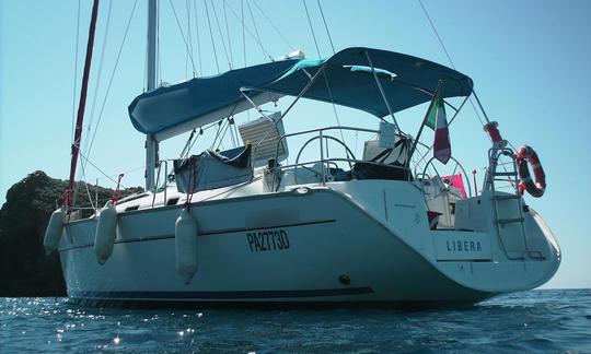 Beneteau Cyclades Cruising Monohull Rental in Palermo to Egadi and Eolie