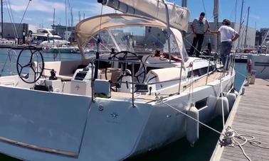 Velero Jeanneau Sun Odyssey 440 «Eleni» de 44 pies en Nikiti, Grecia