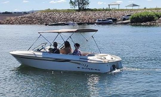 ¡La mejor oferta del barco de esquí Sea Ray de 16 pies viene con extras!