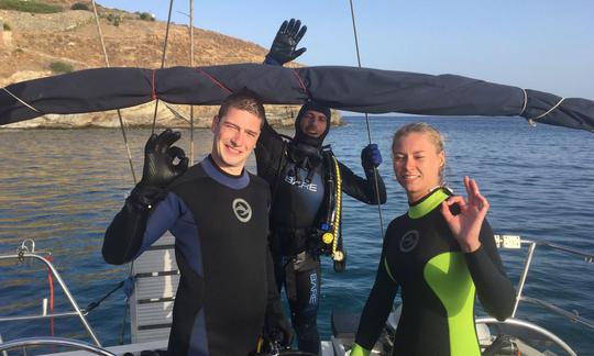 Excursion de plongée en bateau à Syros, en Grèce