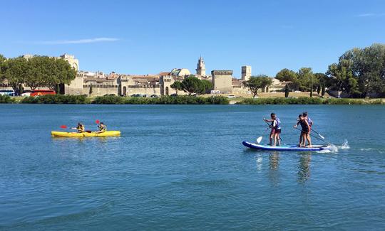 Passeio de canoa em Avignon