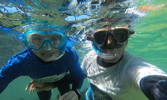 Aula de mergulho com snorkel no mar de Albufeira