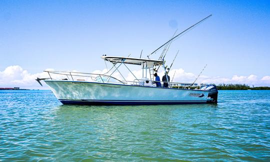 Charter de pesca deportiva Stuart Angler de 32 pies en Trelawny