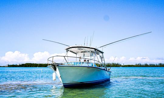 Charter de pesca deportiva Stuart Angler de 32 pies en Trelawny