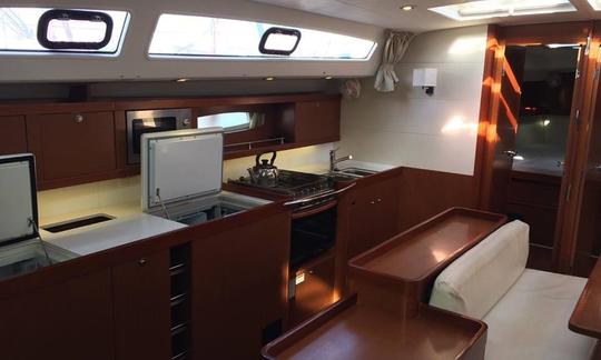 Oceanis 50 Family Sailing Charter With AC in Lavrio, Greece