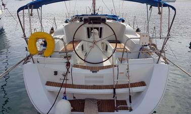 Charter Sun Odyssey 36i Sailboat With 29 Hp Engine In Lavrio, Greece