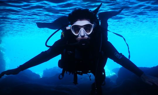 Buceo, buceo doble en Chalki, Grecia