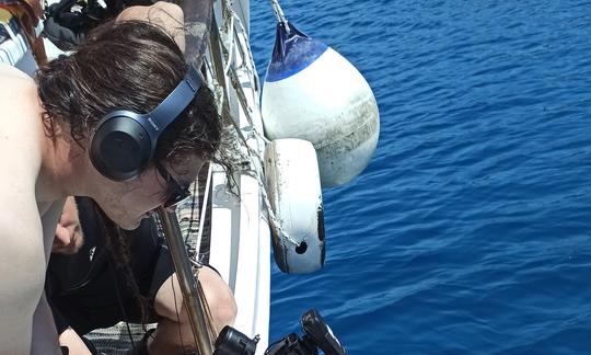 Emocionantes cruceros de un día en Chalki, Grecia