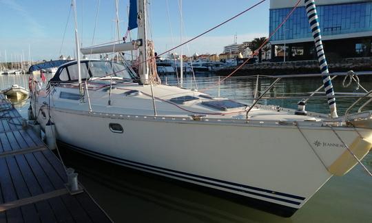 Velero Jeanneau Sun Odyssey de 45 pies en Vilamoura