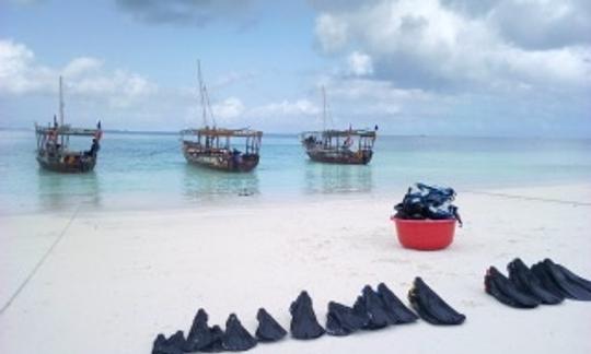 Mergulho ou mergulho tradicional em Dhow em Kendwa e Nungwi