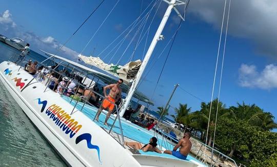 Aluguel de catamarã à vela de 12 metros na lagoa em Los Melones, República Dominicana