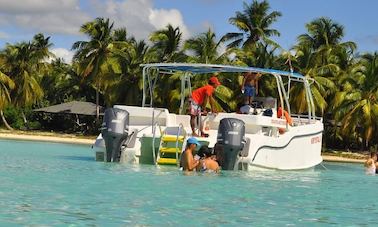 82ft Motorized Catamaran Rental in Los Melones, Dominican Republic