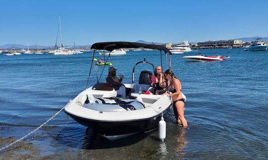 2022 18ft Bayliner in San Diego Harbor