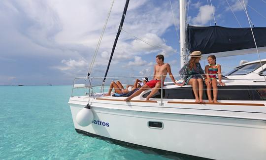 Viaje en velero en catamarán de 35 pies en Cozumel con todo incluido