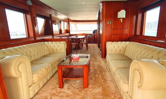 80' Luxury Yacht Charter Available In Dubai, UAE