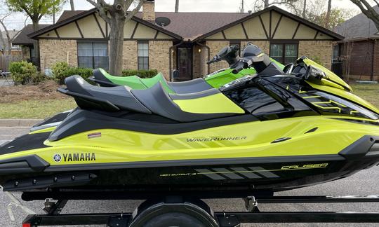 Jet Skis Yamaha Waverunner x 2 da Yamaha 2021 | Grapvine Lake