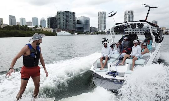 Super Air Nautique G23 2021 ! Sports nautiques avec la meilleure location de wakeboat de Floride