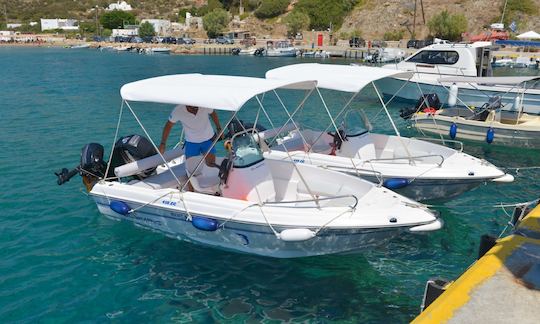 «Apollon» 4,5 m/30 CV: no se requiere licencia en la isla de Sifnos