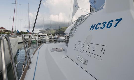 Catamaran de croisière à louer Magikal Lagoon 380 à Mahé, Seychelles