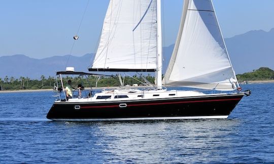 Beautiful Catalina 42 Sailboat In Puerto Vallarta, México