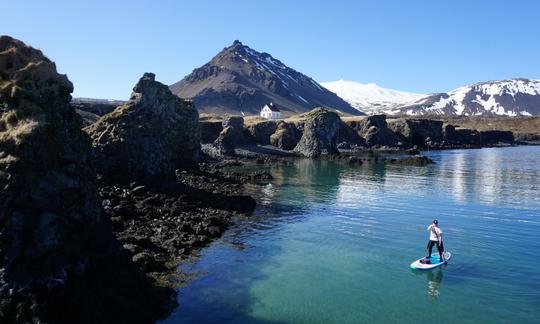 Expérience inoubliable de stand up paddleboard en Islande | Photos gratuites