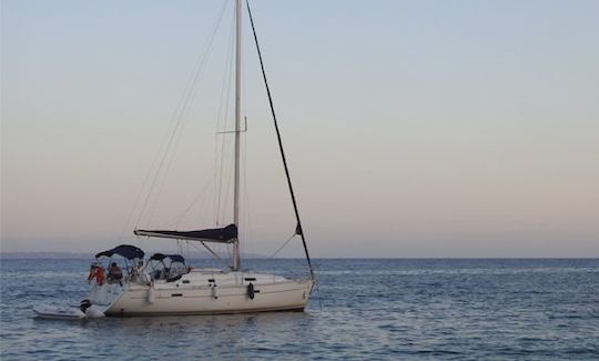 Chiripa Oceanis 331 Sailing Yacht Rental in Marbella, Andalucía