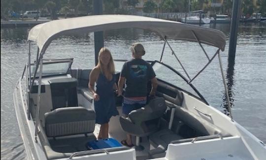 Set Sail in Style: Rent Our 23ft Rinker Q3 Bowrider for 12 People 