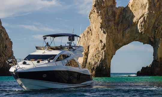 60' Sunseeker Private Yacht in Cabo San Lucas, Mexico