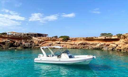 Alquila un Capelli 800 Tempest en Sant Antoni de Portmany, Illes Balears