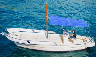 Charter Gozzo Sorrentino 7,2 in Vico Equense, Italy