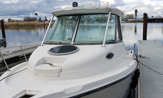 Barco de pesca a motor SeaSwirl Striper de 21 pés em São Francisco e arredores