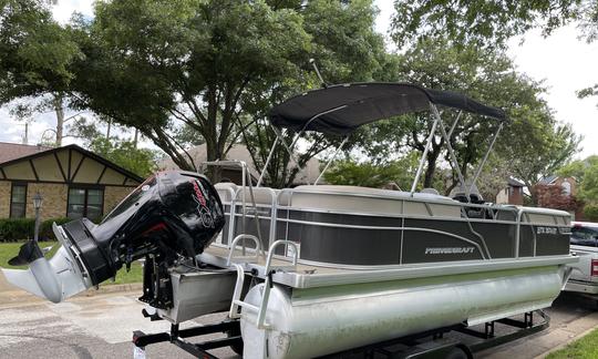 Mínimo de 3 dias** 2019 Princecraft Vectra 23 XT Pontoon Boat | Lake Granbury