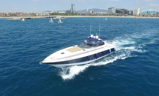 Alquiler de megayates Sunseeker Power de 52' en Barcelona, España