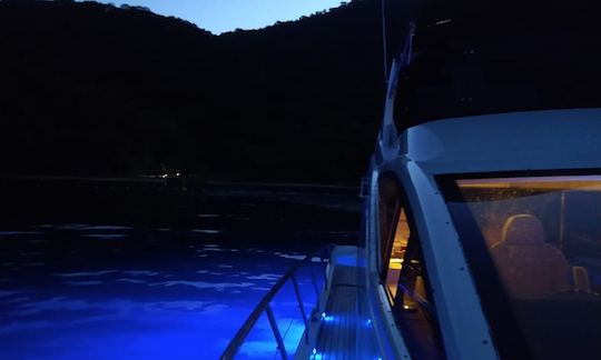 62ft Aquamarine Schaefer Power Mega Yacht Rental in Angra dos Reis, Brazil